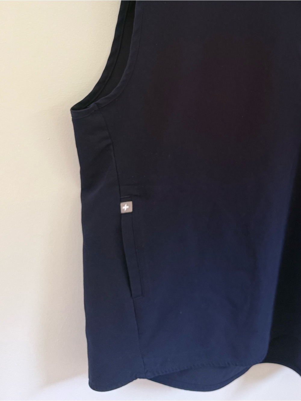 Figs Rafaela Oversized Scrub Top | Size XXL - Picture 3 of 8